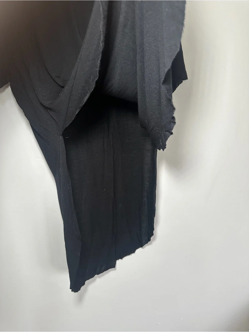 Alo Yoga Black Oversized Raw Hem T-Shirt Size Medium